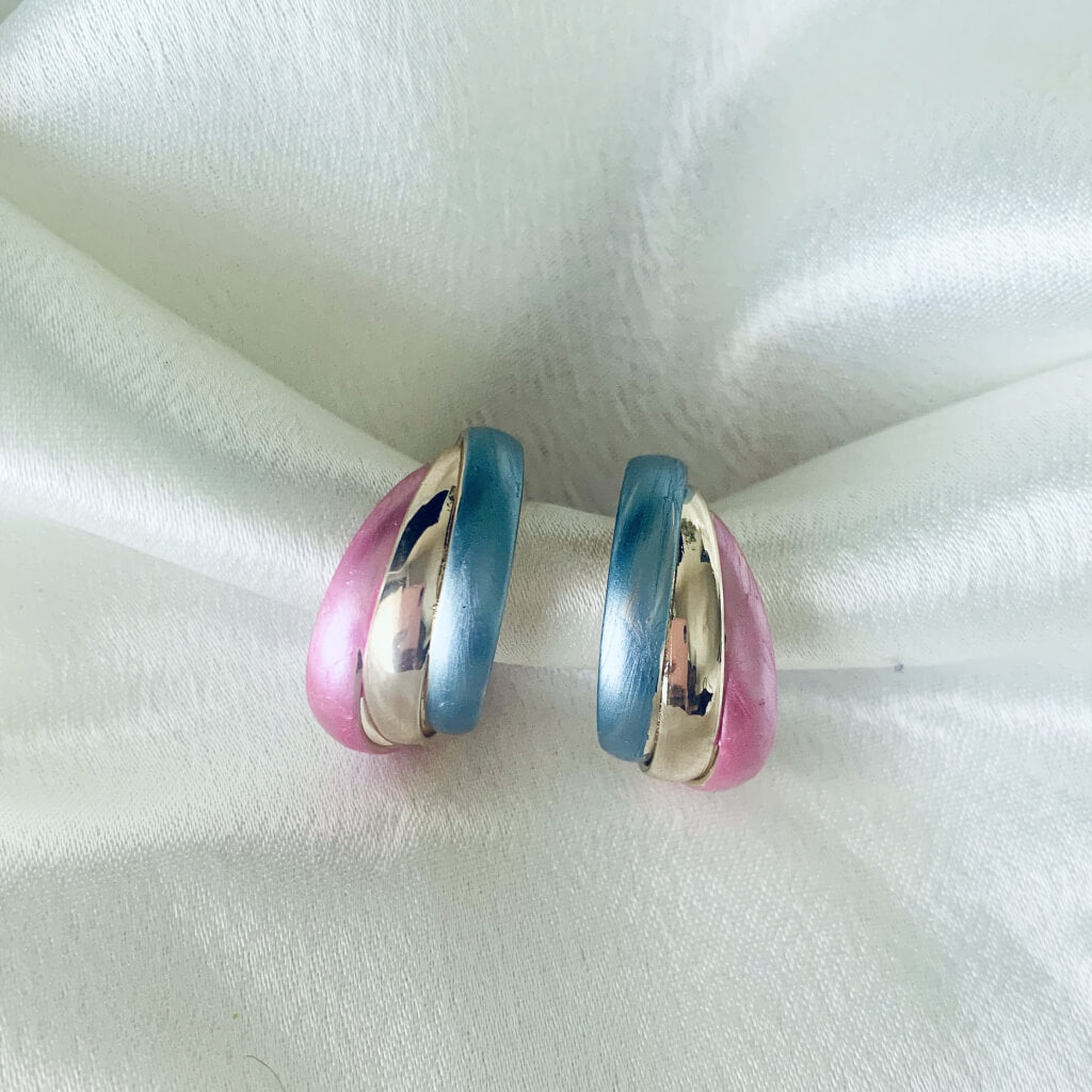 Enchanted Arc Loop Earring