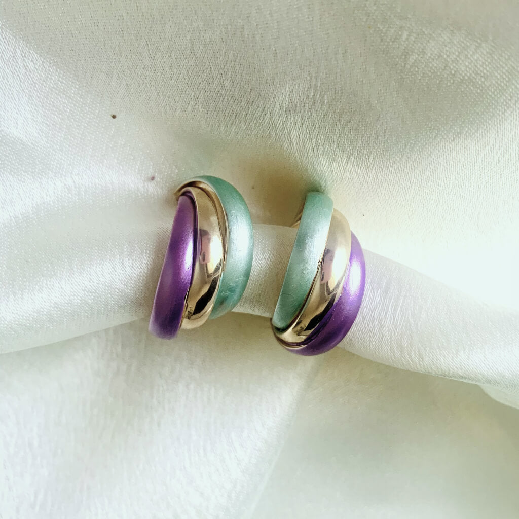 Enchanted Arc Loop Earring