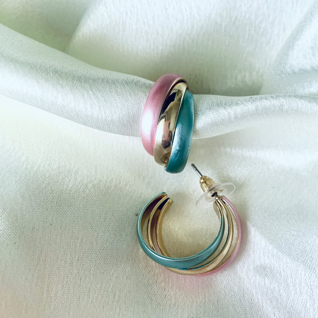 Enchanted Arc Loop Earring