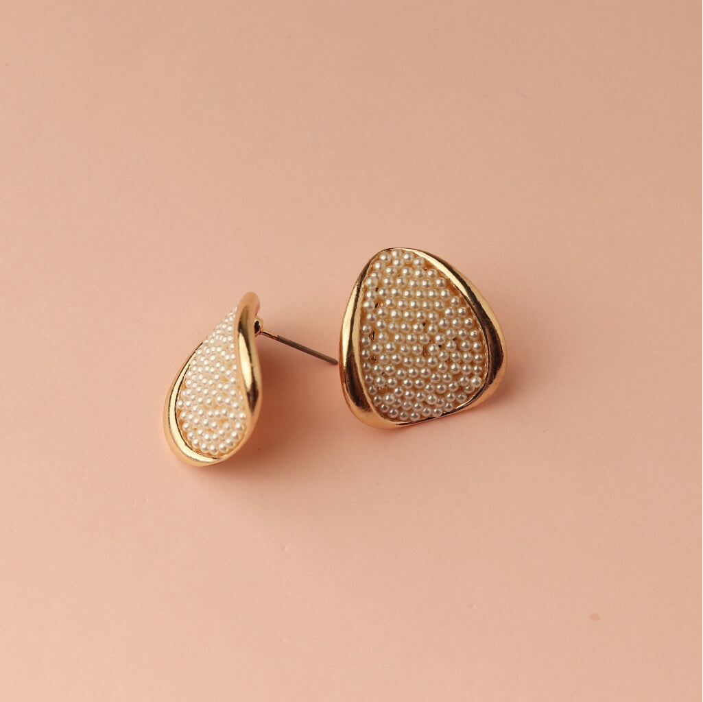 Golden Dewdrop Pearl Earrings