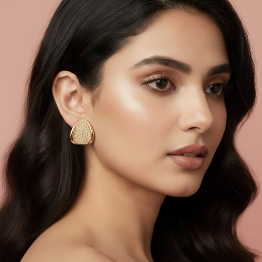 Golden Dewdrop Pearl Earrings