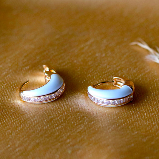 Ivory Moonlet Hoops – Shiro Charm Curve Earrings