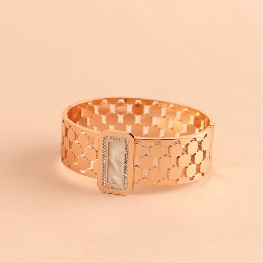 Luxe Honeycomb Cuff style bracelet– Rose Gold