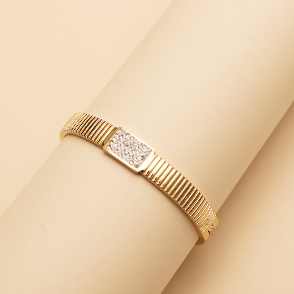Sky Flow Crystal Bracelet