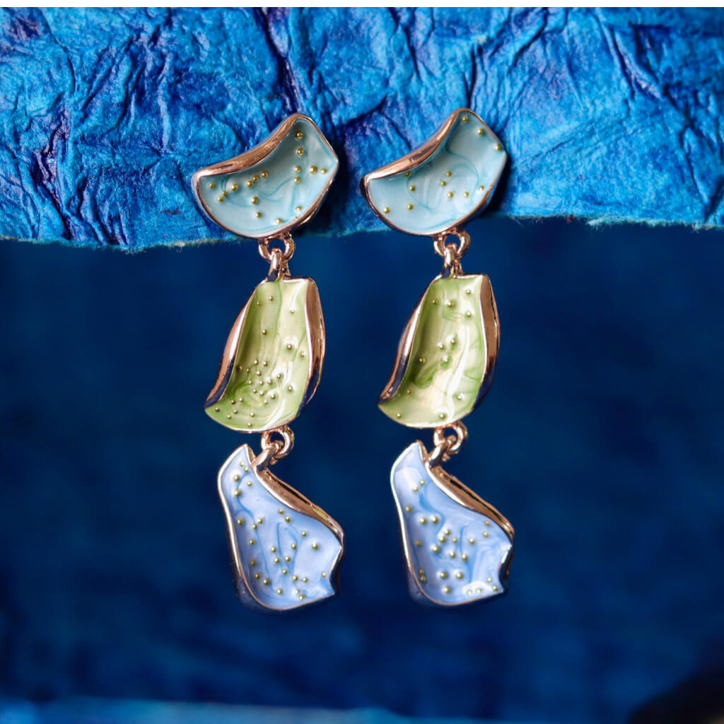 Stardust Bloom Hanging Earring