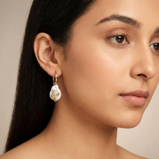 Tulip Pearl Teardrops Earrings