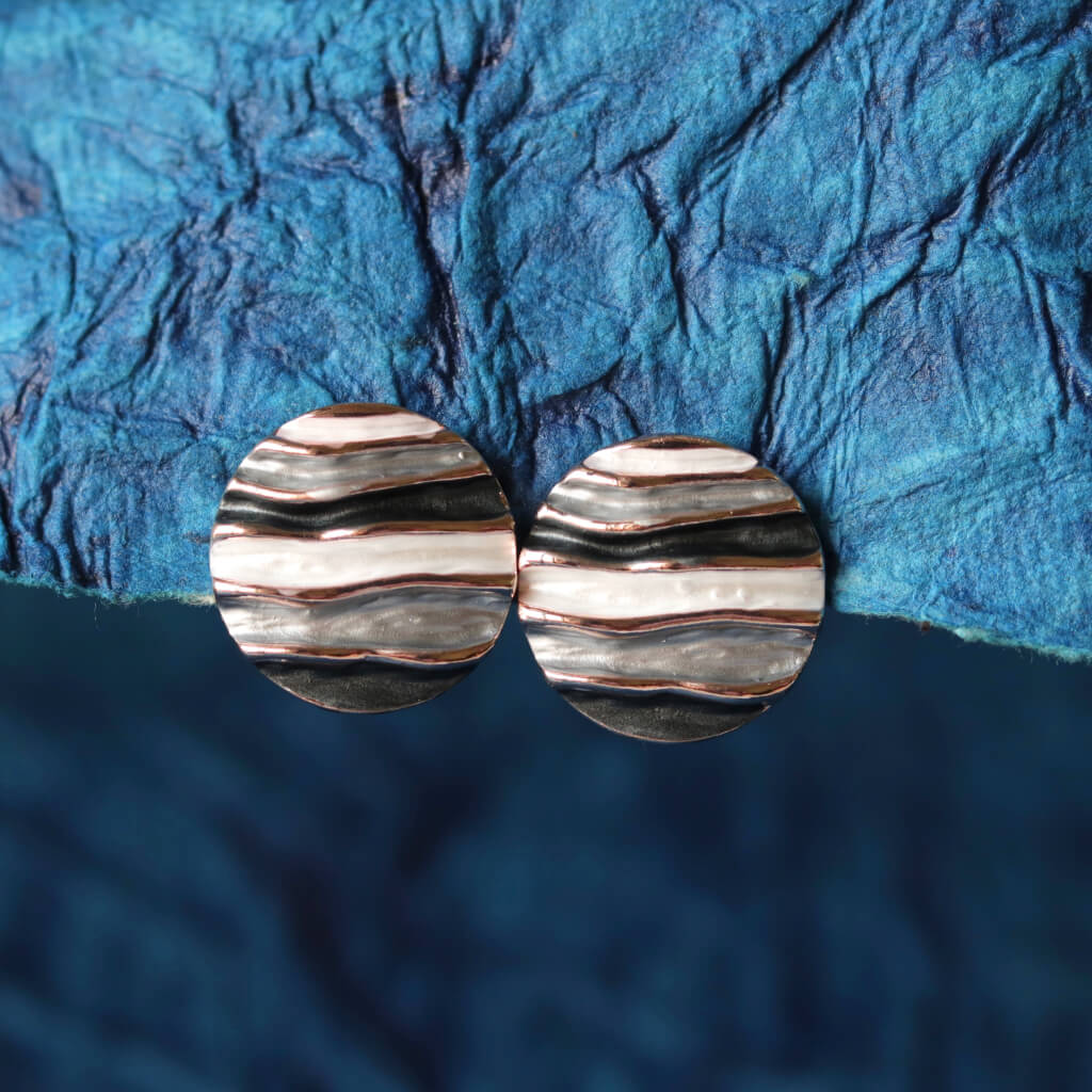 Dewy Swirl colourful Studs Earrings