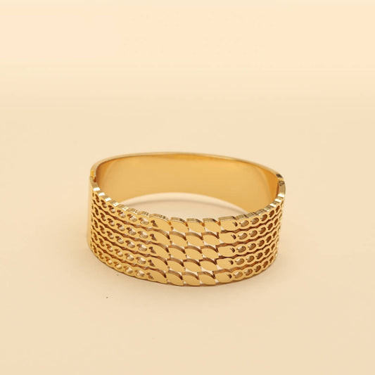 Gold Regal Weave Bracelet