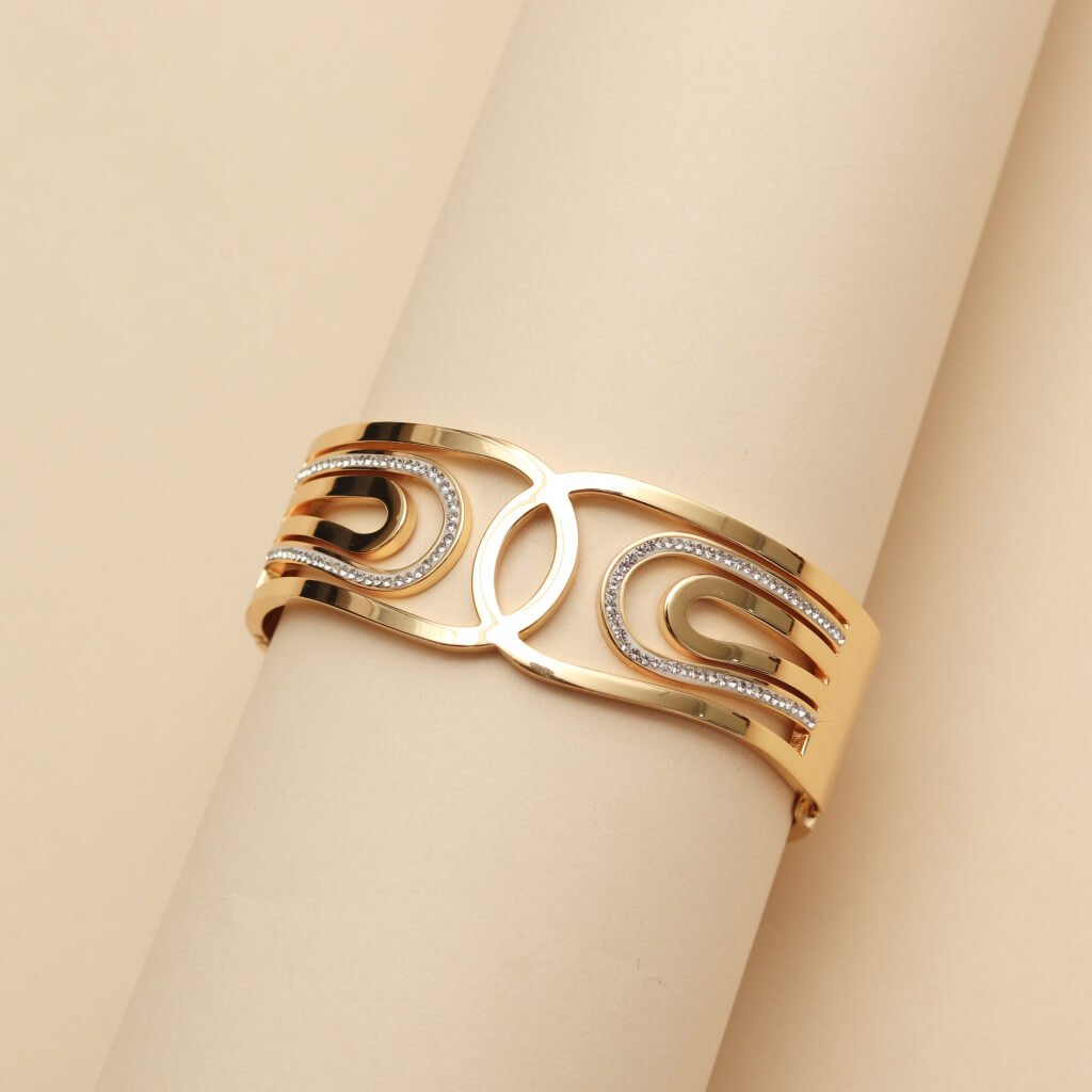 Interlocking Crystal Gold Bracelet