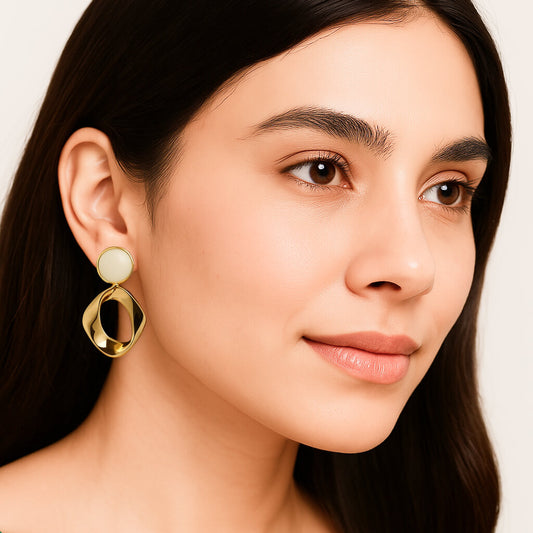 Lustrous Wave Drop Earring