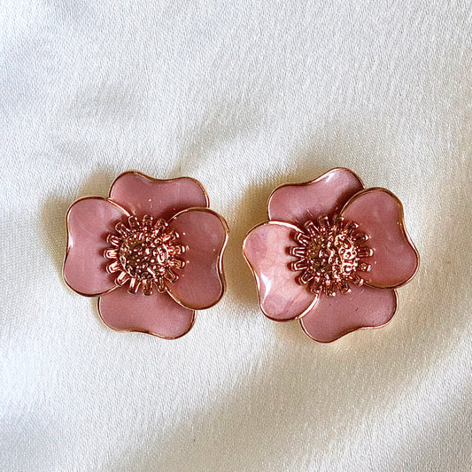 Peachy Petals Earrings