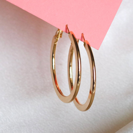 Solis Orbit Hoops – Bold Gold Radiance Earrings