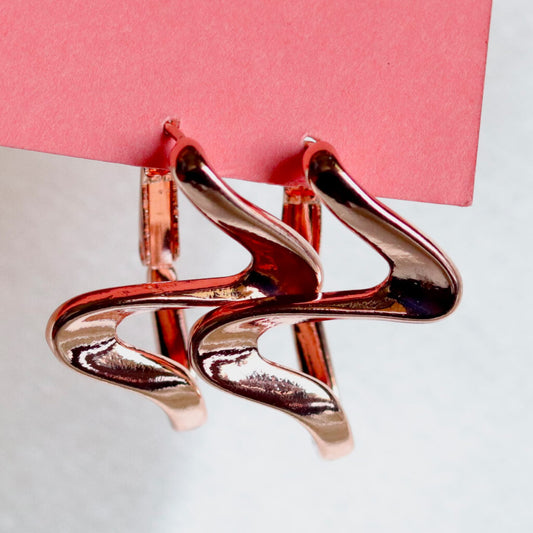 Viva Loop Earring