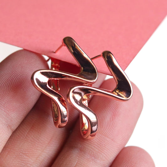Viva Loop Earring